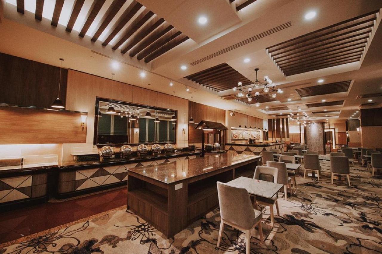 Kingwood Hotel Сібу Екстер'єр фото