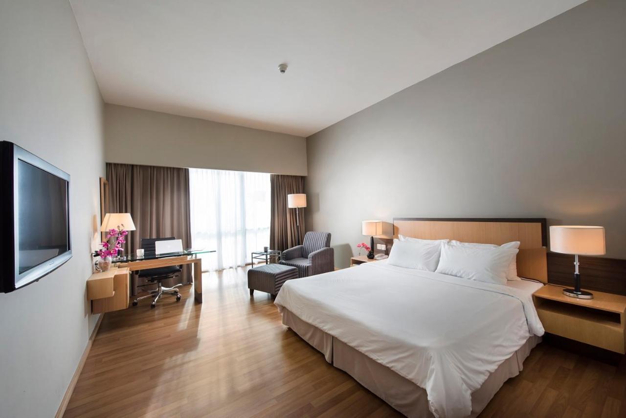 Kingwood Hotel Сібу Екстер'єр фото
